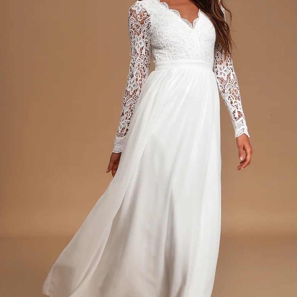 NWT - Lulus White Long Sleeve Bridal Dress